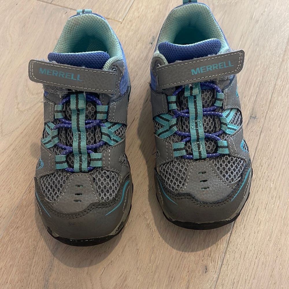 Kids merrell hiking shoes size 11 kids